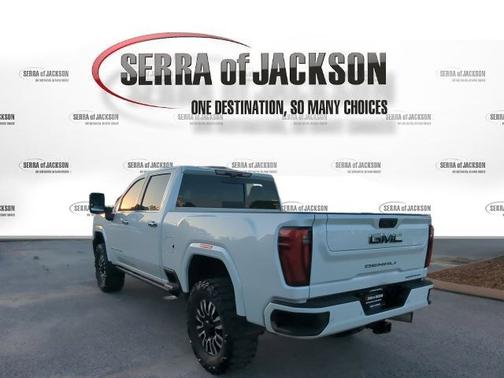 2024 GMC Sierra 2500 Denali