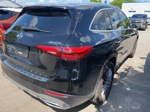 2024 Mercedes-Benz GLC 300 Base