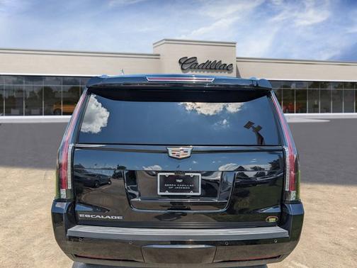 2020 Cadillac Escalade Platinum