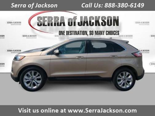 2020 Ford Edge Titanium