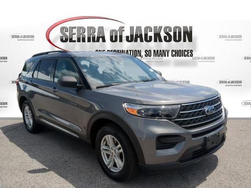 Carbonized Gray Metallic 2021 Ford Explorer XLT