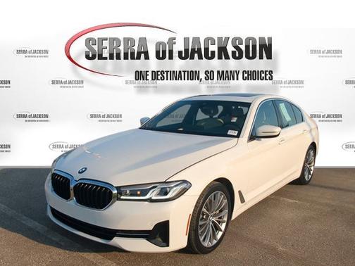 2021 BMW 530 i