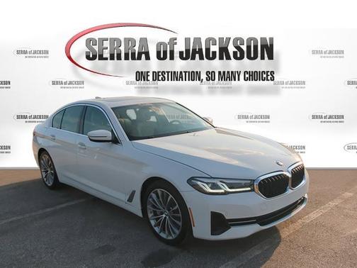 2021 BMW 530 i