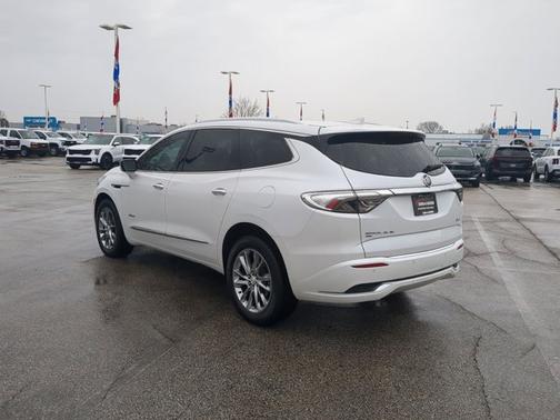 2022 Buick Enclave Avenir