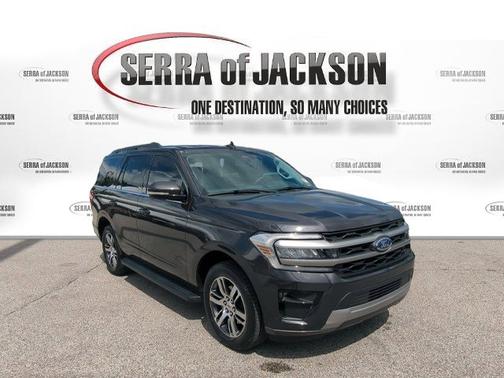 Dark Matter Gray Metallic 2024 Ford Expedition XLT