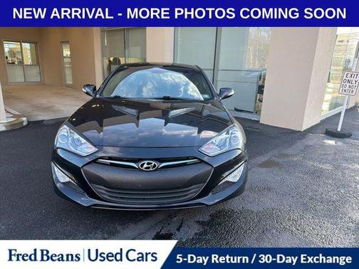 2015 Hyundai Genesis Coupe 3.8 Base
