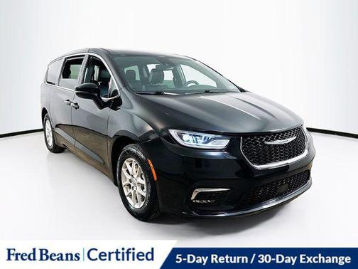 2025 Chrysler Pacifica L