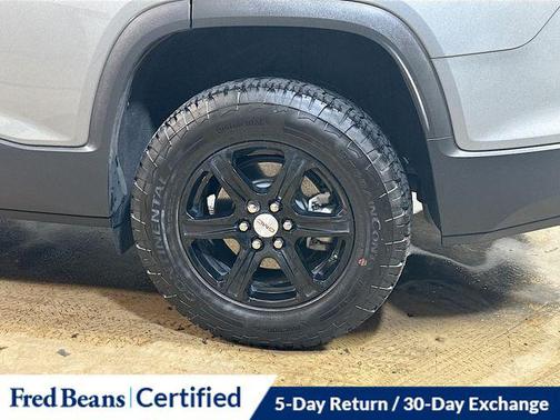 2023 GMC Acadia AWD AT4