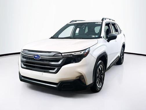Crystal White Pearl 2025 Subaru Forester Premium