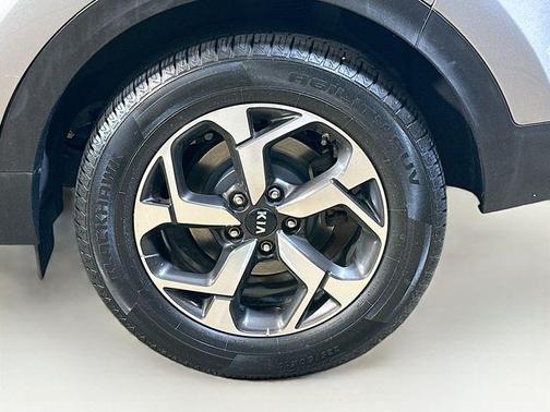 Steel Gray 2020 Kia Sportage LX