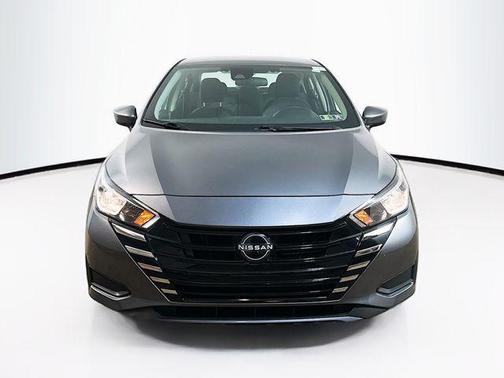 2023 Nissan Versa 1.6 SV