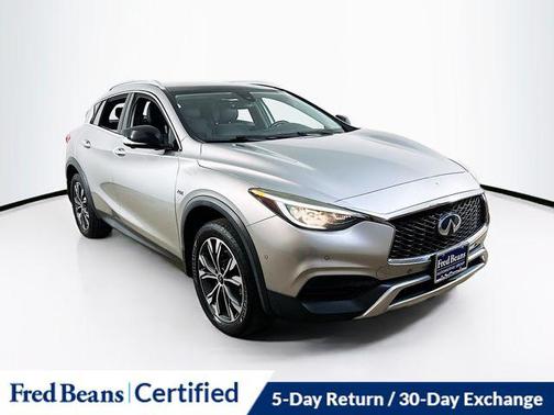 2019 INFINITI QX30 LUXE