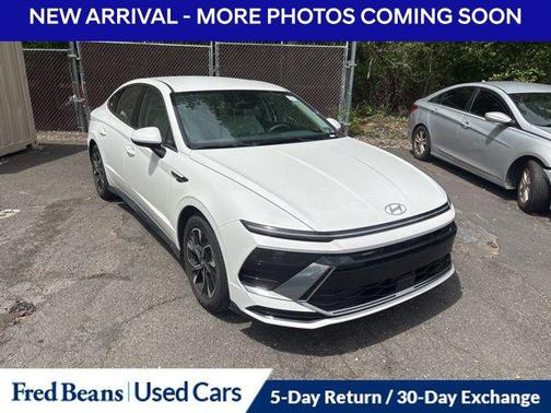 Serenity White 2025 Hyundai SONATA SEL