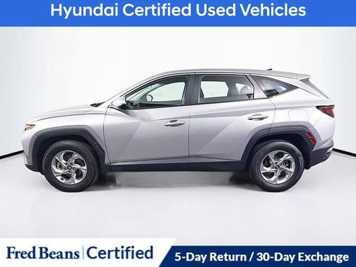 Shimmering Silver 2024 Hyundai TUCSON SE
