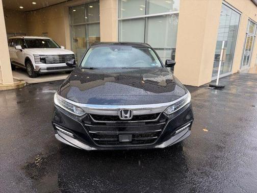 2018 Honda Accord Hybrid EX