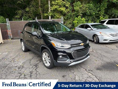 Mosaic Black Metallic 2017 Chevrolet Trax Premier
