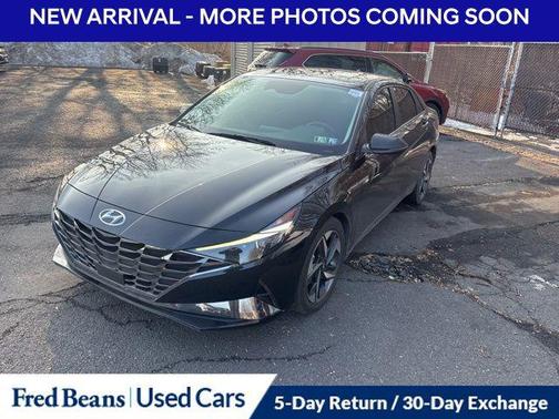 2023 Hyundai ELANTRA Limited