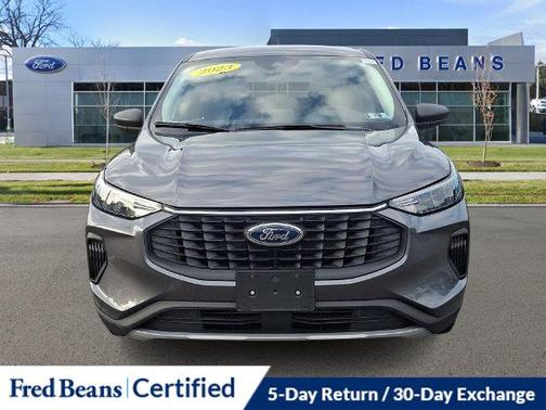 Carbonized Gray Metallic 2023 Ford Escape Active