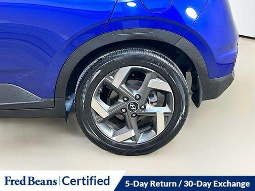 2023 Hyundai VENUE Limited