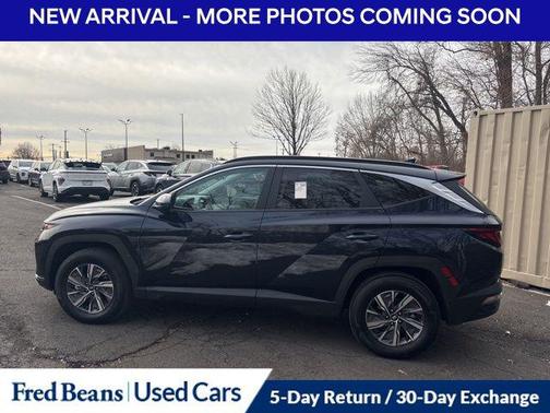 2024 Hyundai TUCSON Hybrid Blue
