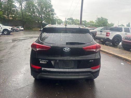 Ash Black 2016 Hyundai TUCSON SE