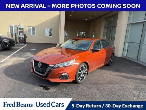 2021 Nissan Altima SR FWD