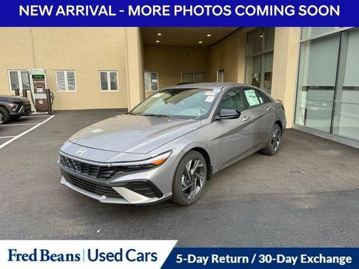 2025 Hyundai ELANTRA Sport