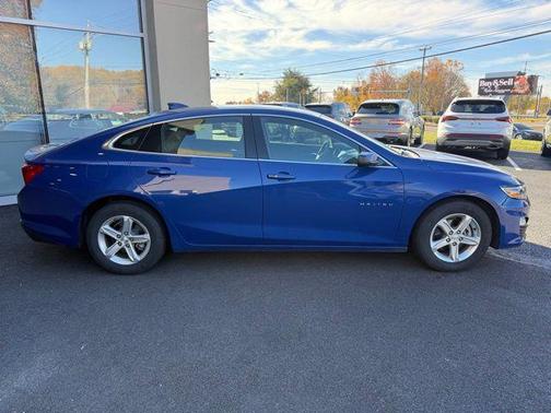 2023 Chevrolet Malibu FWD 1LT