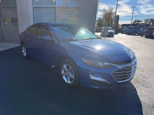 2023 Chevrolet Malibu FWD 1LT