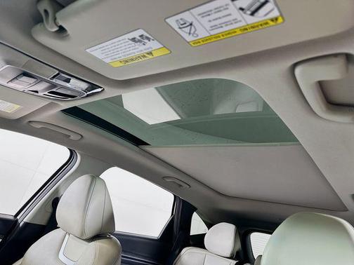 2023 Hyundai TUCSON Plug-In Hybrid Limited