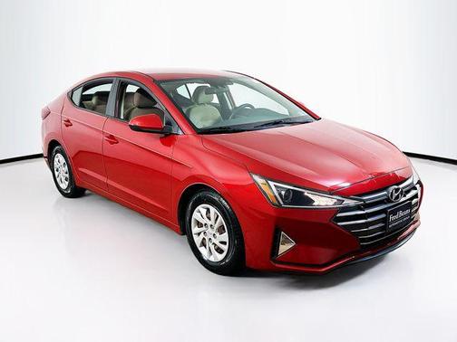 Scarlet Red Pearl 2020 Hyundai ELANTRA SE