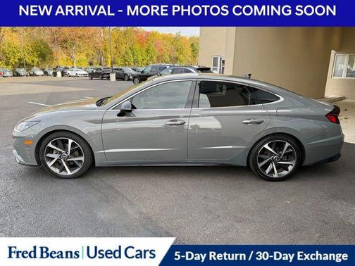 2022 Hyundai SONATA SEL Plus