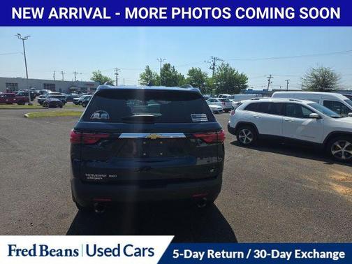 Northsky Blue Metallic 2023 Chevrolet Traverse LT Cloth