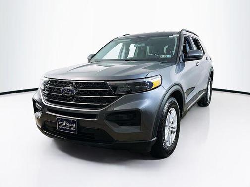 Carbonized Gray Metallic 2022 Ford Explorer XLT