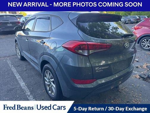 Coliseum Gray 2018 Hyundai TUCSON SE
