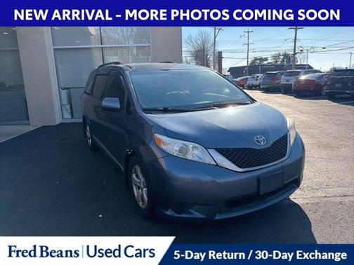 2017 Toyota Sienna SE