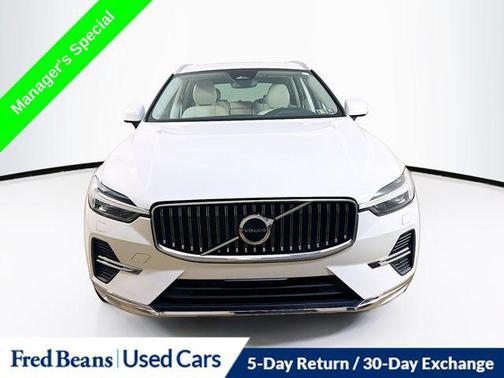 2022 Volvo XC60 B5 Inscription