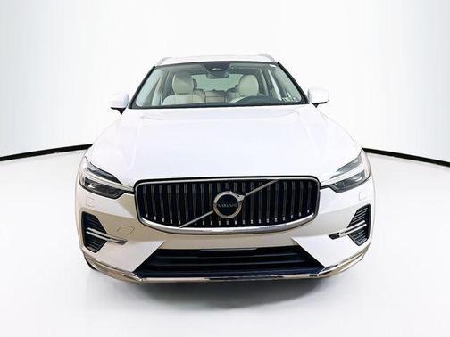 2022 Volvo XC60 B5 Inscription