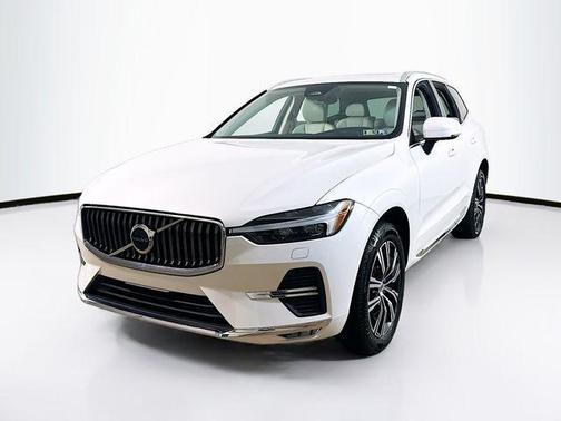 2022 Volvo XC60 B5 Inscription