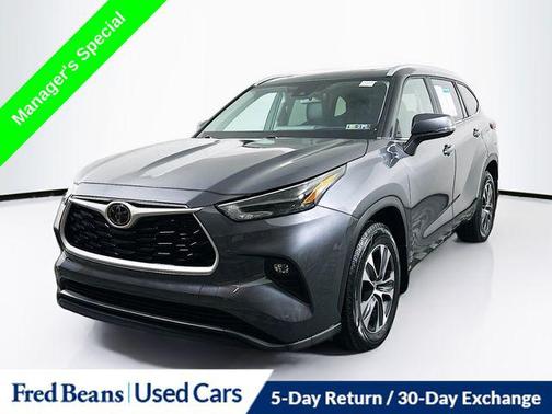 2023 Toyota Highlander XLE