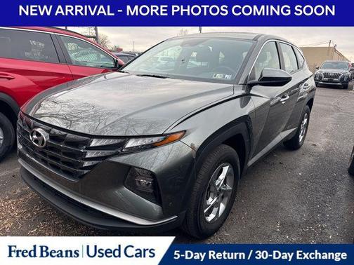 2023 Hyundai TUCSON SE