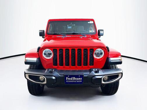 2022 Jeep Gladiator Sport S