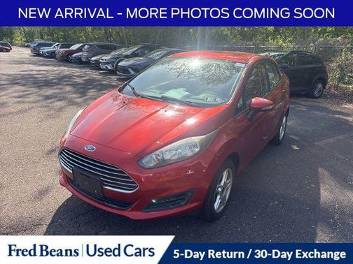 Chili Pepper Red 2018 Ford Fiesta SE