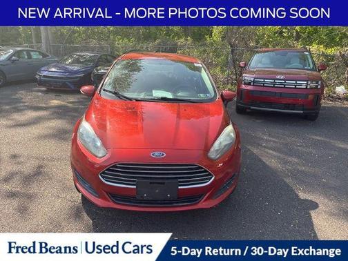 Chili Pepper Red 2018 Ford Fiesta SE