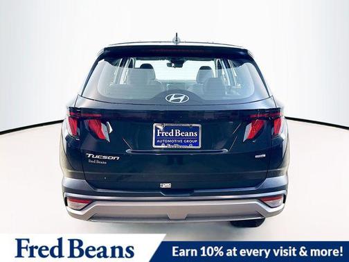 2026 Hyundai TUCSON SE