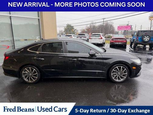 2023 Hyundai SONATA Limited