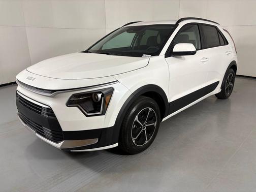 2026 Kia Niro LX