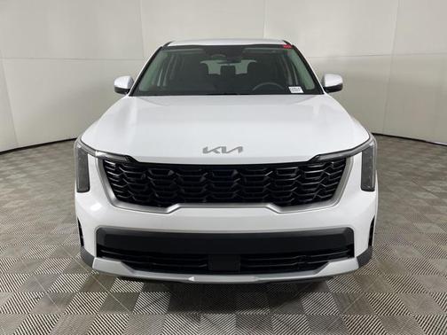 2025 Kia Sorento LX