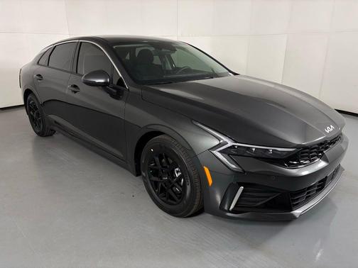 2026 Kia K5 LXS FWD