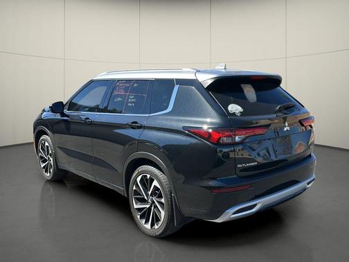 2024 Mitsubishi Outlander SEL Platinum Edition S-AWC